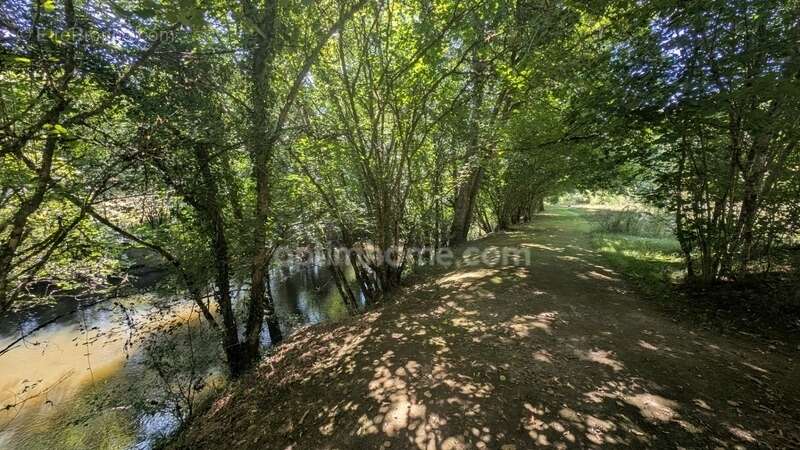 Maison à SAVIGNAC-LEDRIER