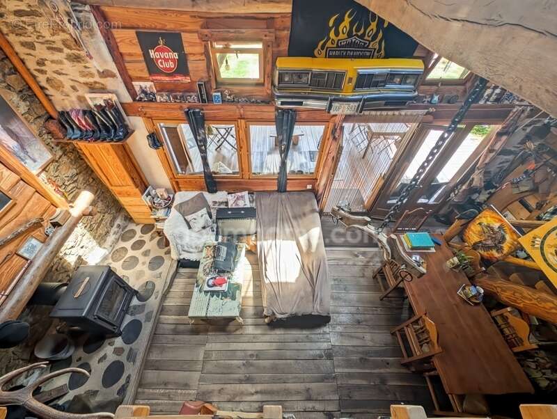 Maison à SAVIGNAC-LEDRIER