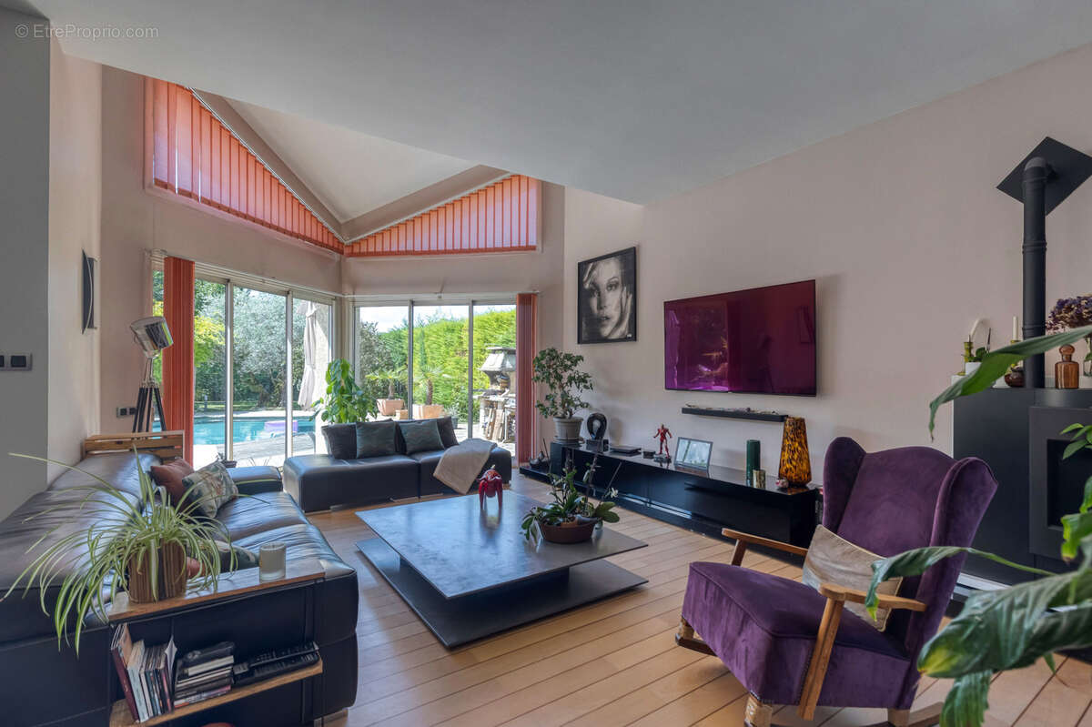 Maison à LE CHAMP-PRES-FROGES