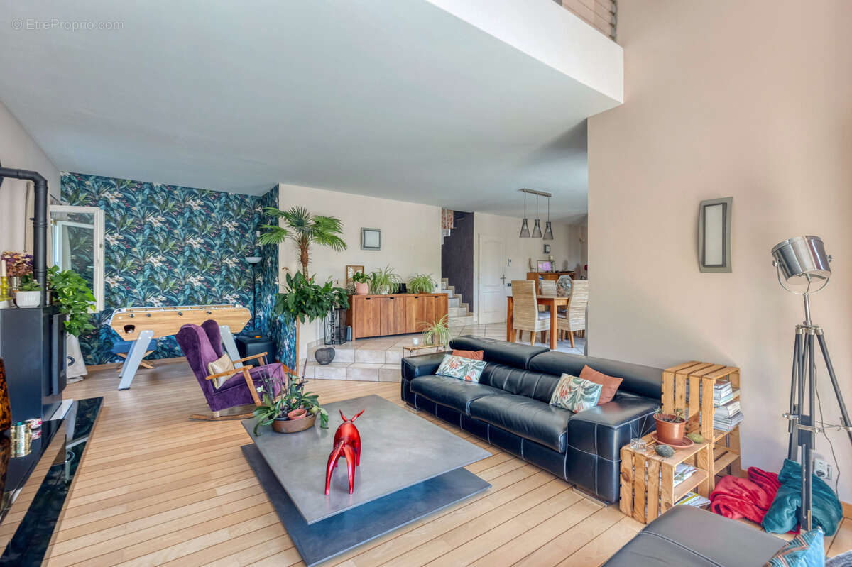 Maison à LE CHAMP-PRES-FROGES