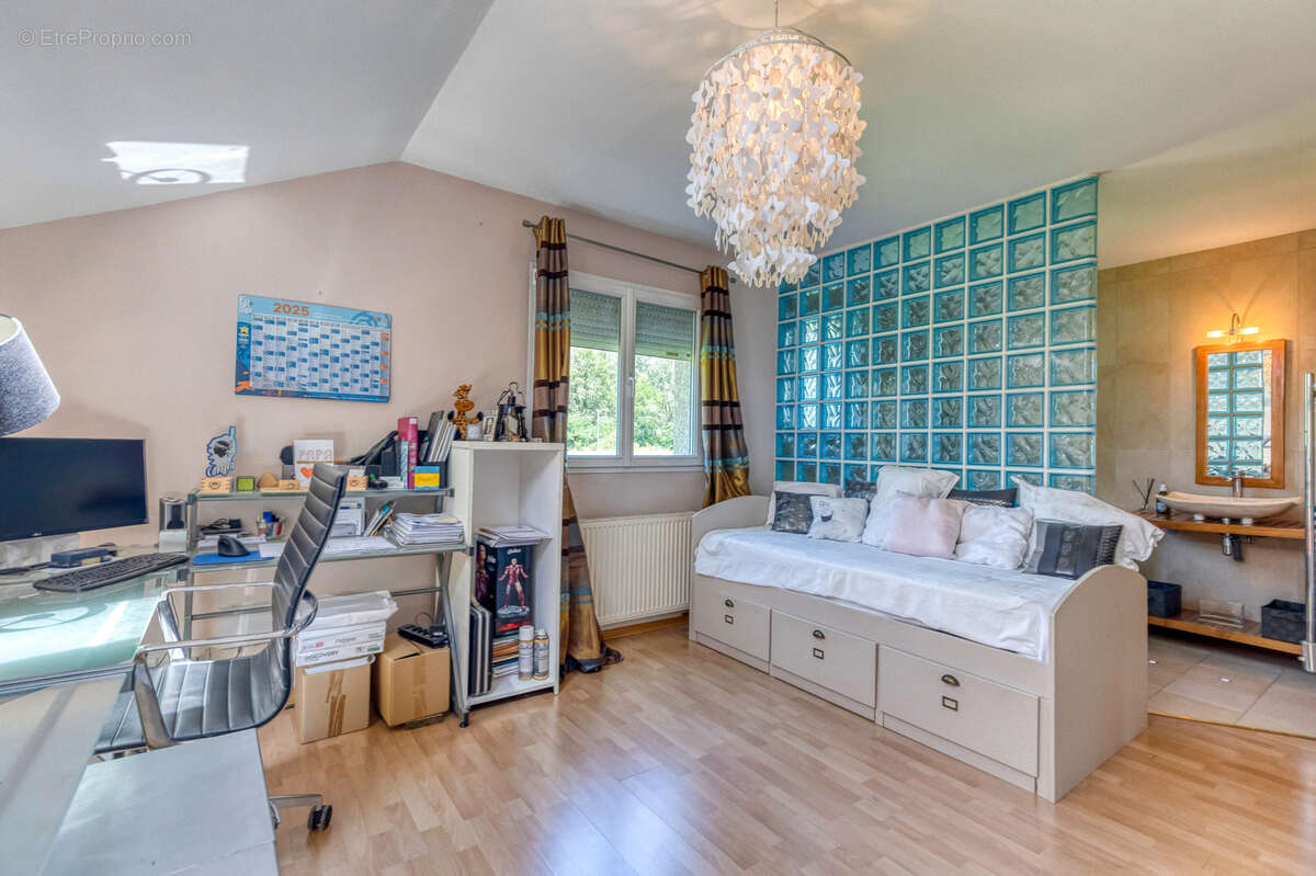 Maison à LE CHAMP-PRES-FROGES