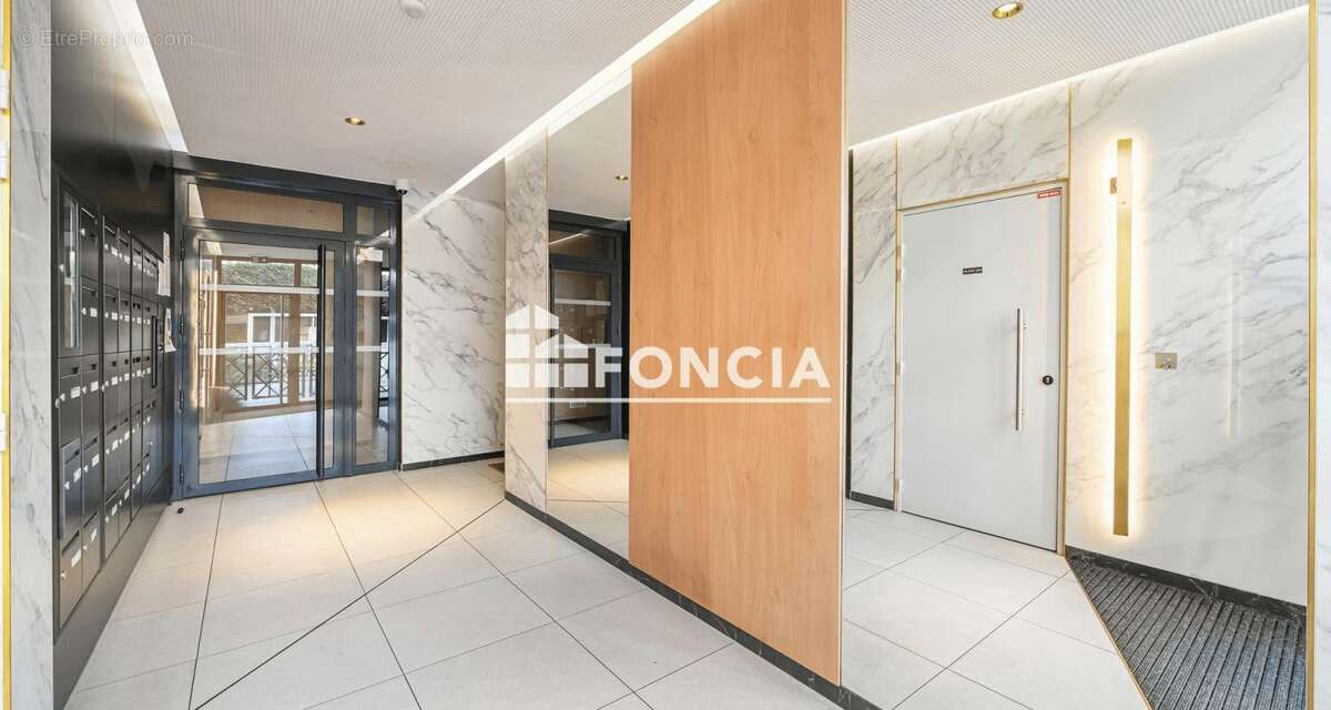 Appartement à ASNIERES-SUR-SEINE