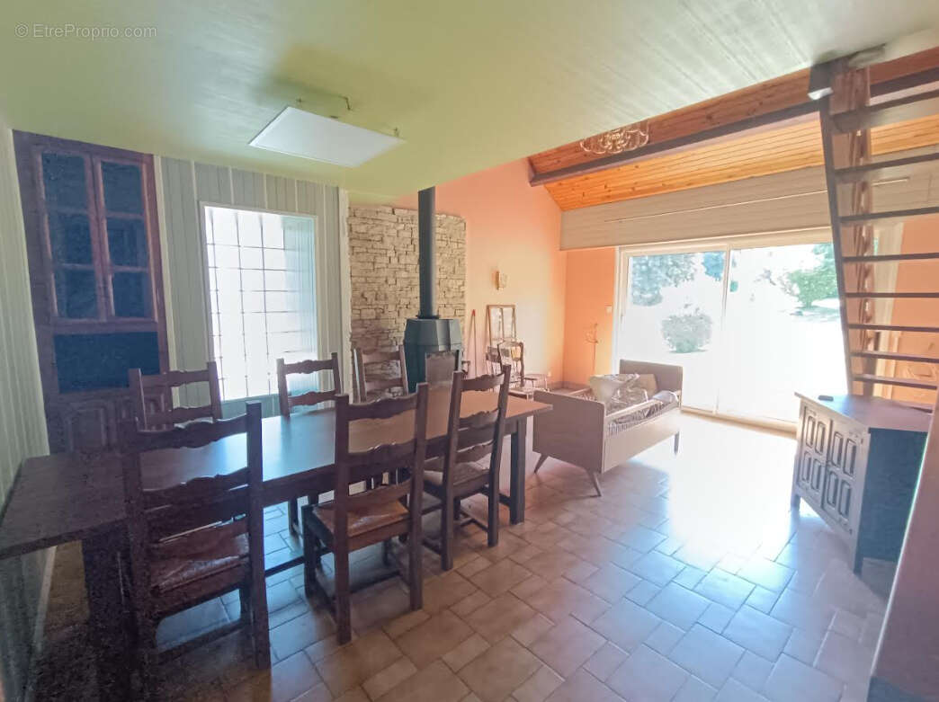 Maison à SAINT-GOAZEC