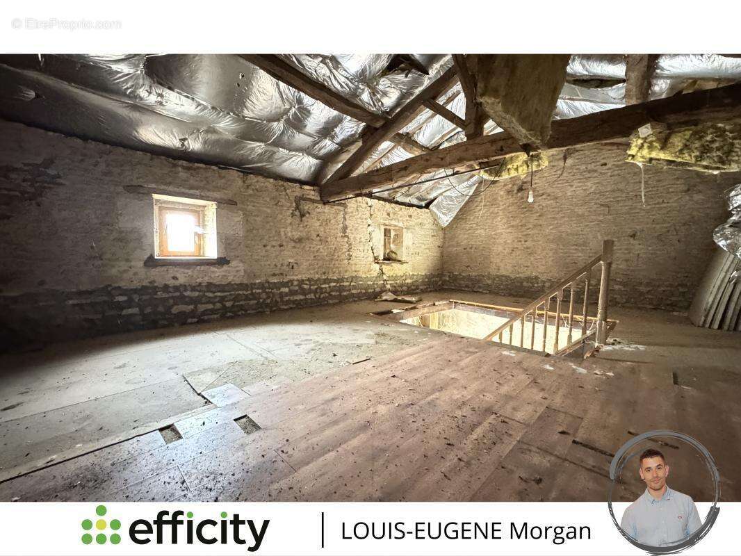 Maison à USSON-DU-POITOU