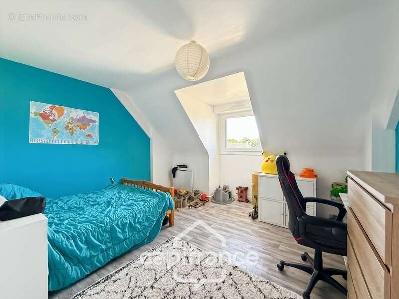 Maison à NOYAL-PONTIVY