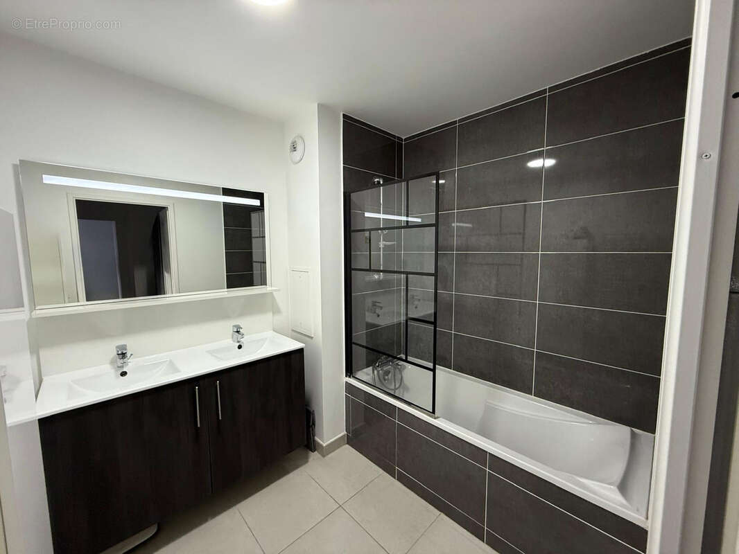 Appartement à CLAYE-SOUILLY