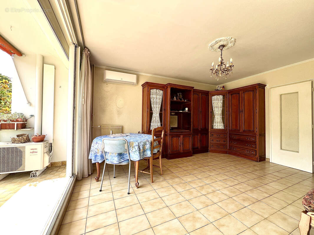 Appartement à MARSEILLE-13E