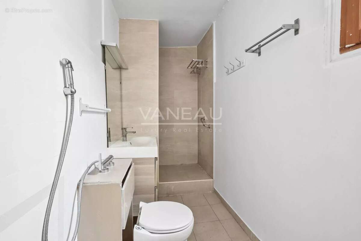 Appartement à PARIS-2E