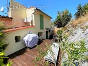 Appartement à ROQUEVAIRE