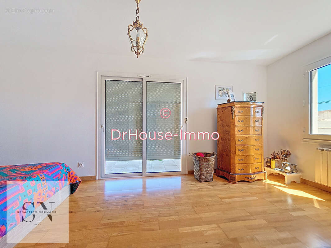 Maison à ALLEZ-ET-CAZENEUVE