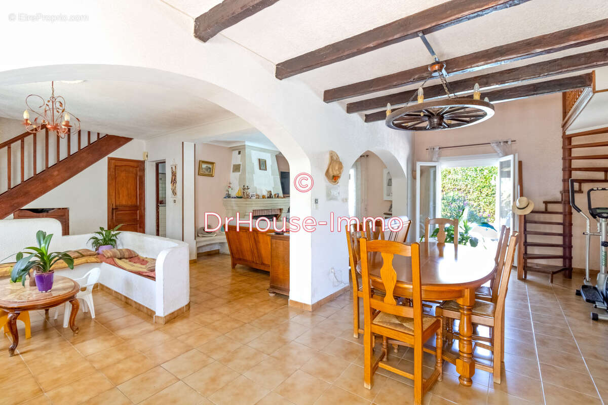 Maison à SAINT-CHRISTOL-LES-ALES