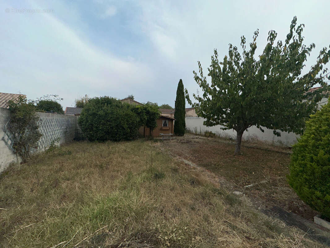 Maison à BOURCEFRANC-LE-CHAPUS