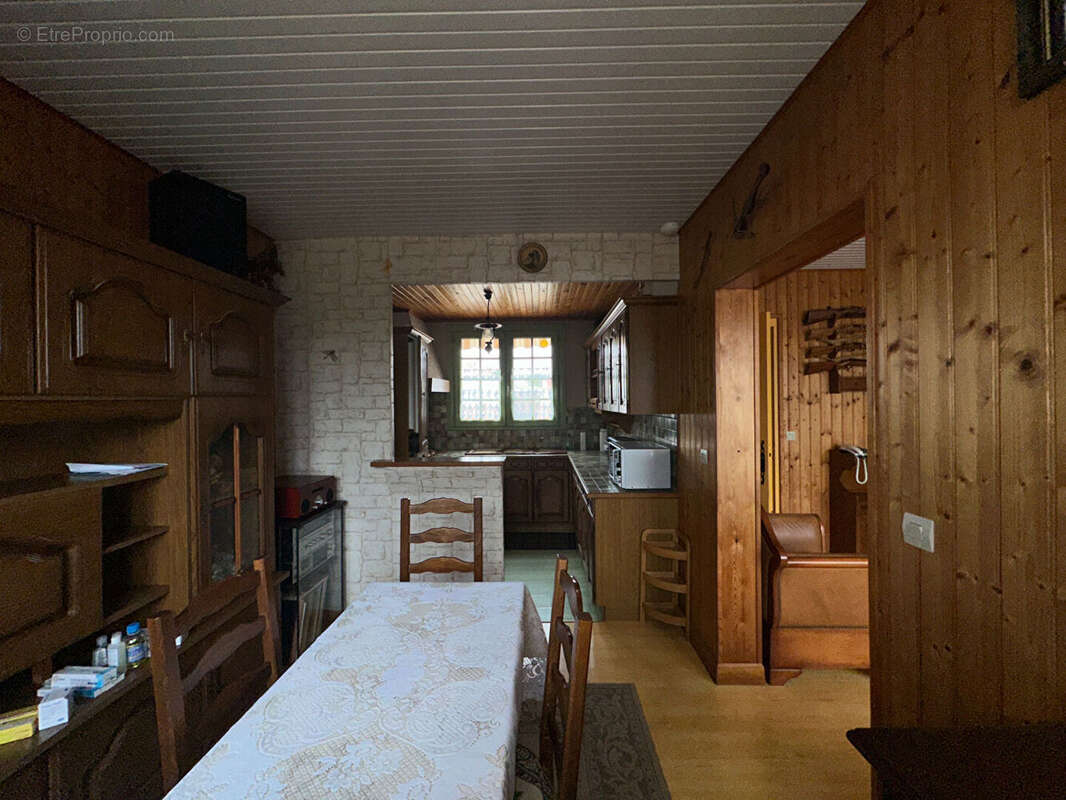 Maison à BOURCEFRANC-LE-CHAPUS