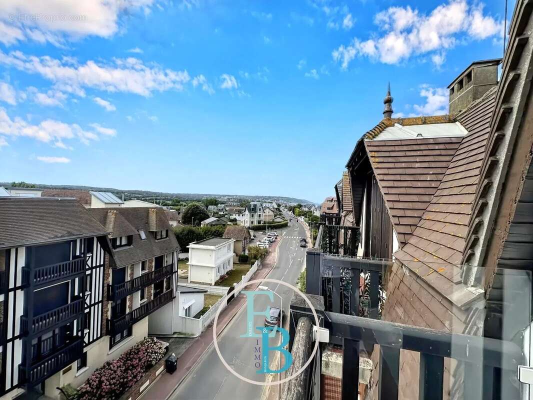 Appartement à BLONVILLE-SUR-MER