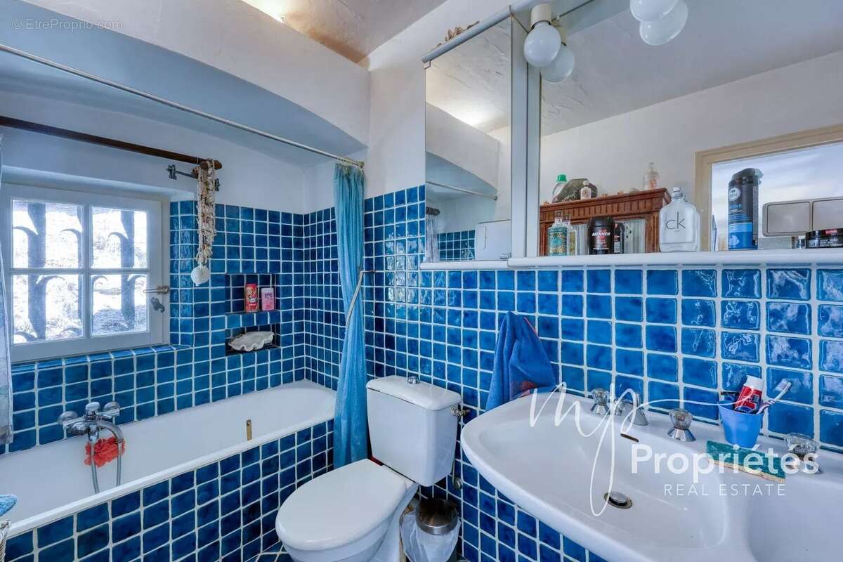 Maison à RAYOL-CANADEL-SUR-MER