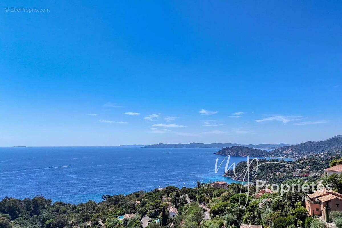 Maison à RAYOL-CANADEL-SUR-MER