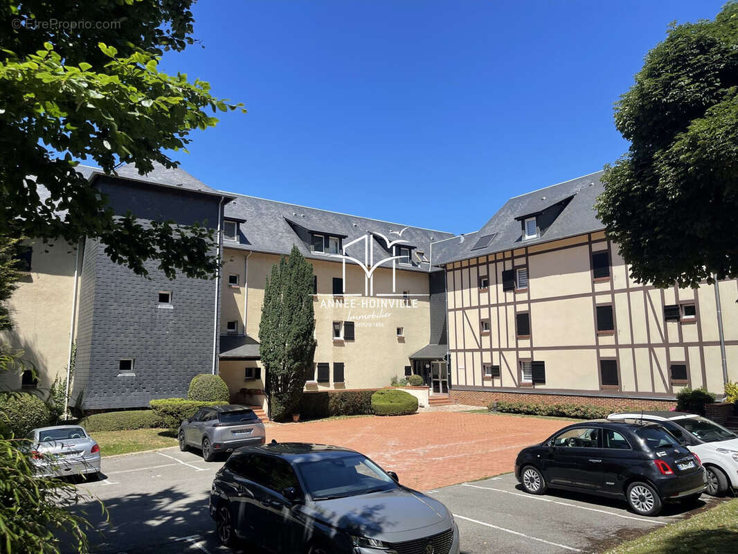Appartement à TROUVILLE-SUR-MER
