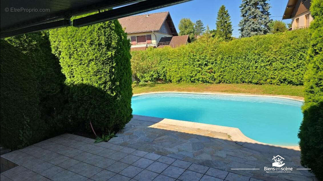 Maison à PONTARLIER