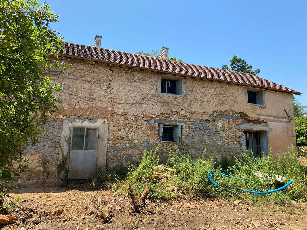 Maison à ROUFFIGNAC-SAINT-CERNIN-DE-REILHAC