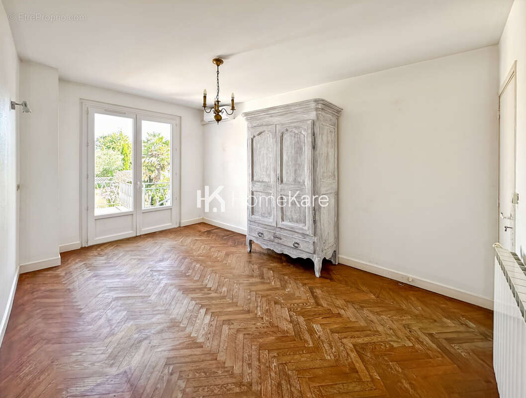 Maison à CASTELSARRASIN