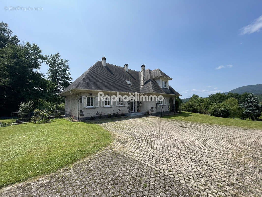 Maison à PROVENCHERES-SUR-FAVE