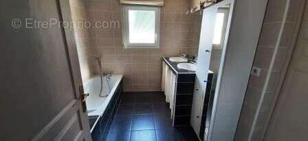 Photo 2 - Maison à NOTRE-DAME-DE-SANILHAC