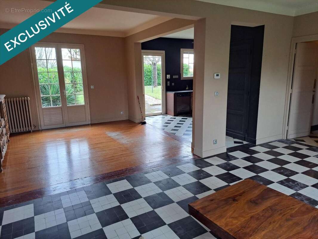 Photo 2 - Maison à ROQUEFORT