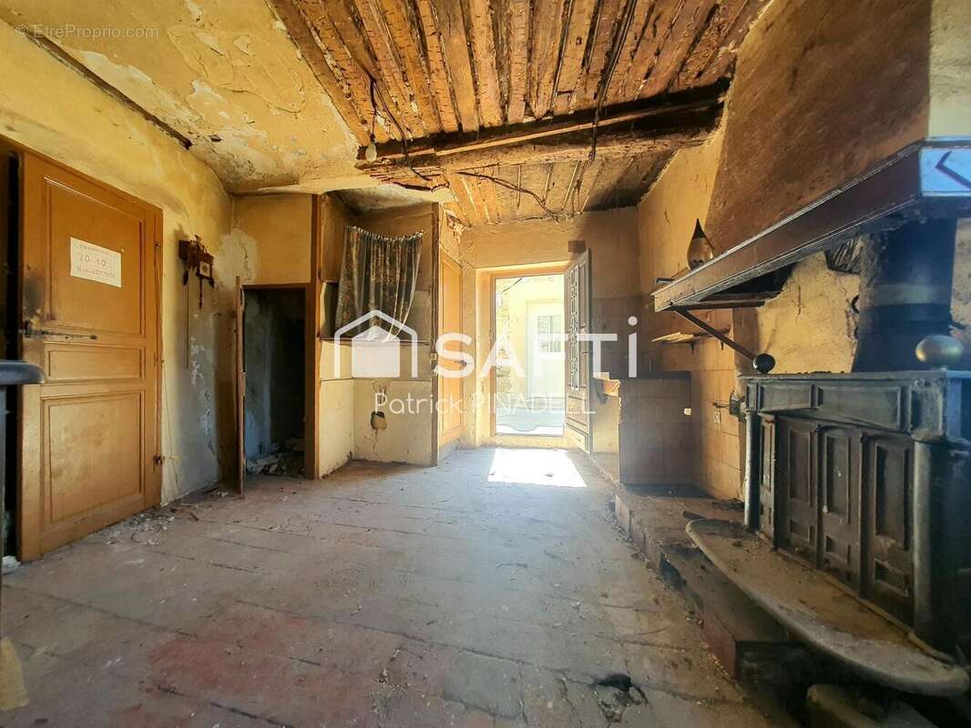 Photo 6 - Maison à LATOUR-DE-FRANCE