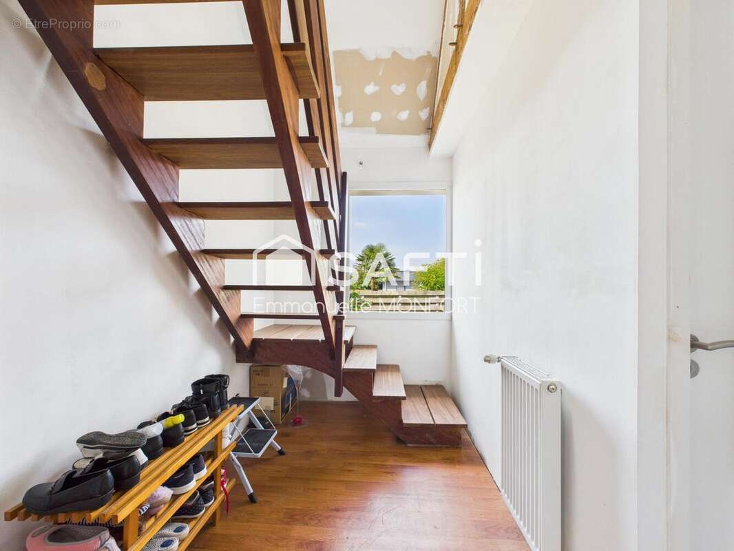 Photo 8 - Maison à PLOUIGNEAU