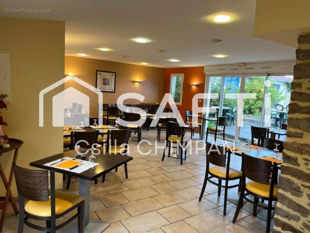 Photo 1 - Commerce à GURUNHUEL