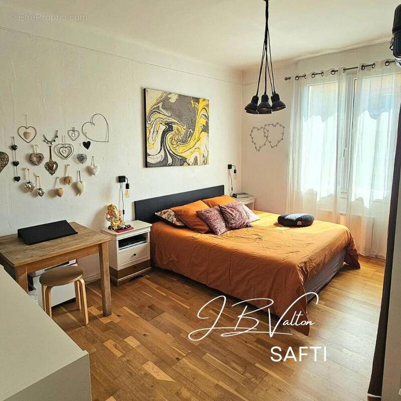 Photo 1 - Appartement à TOULON