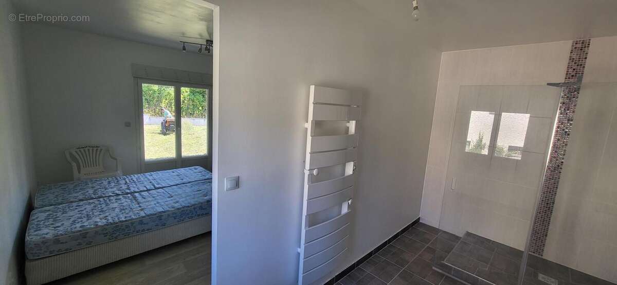 Photo 4 - Maison à COUSSAY-LES-BOIS