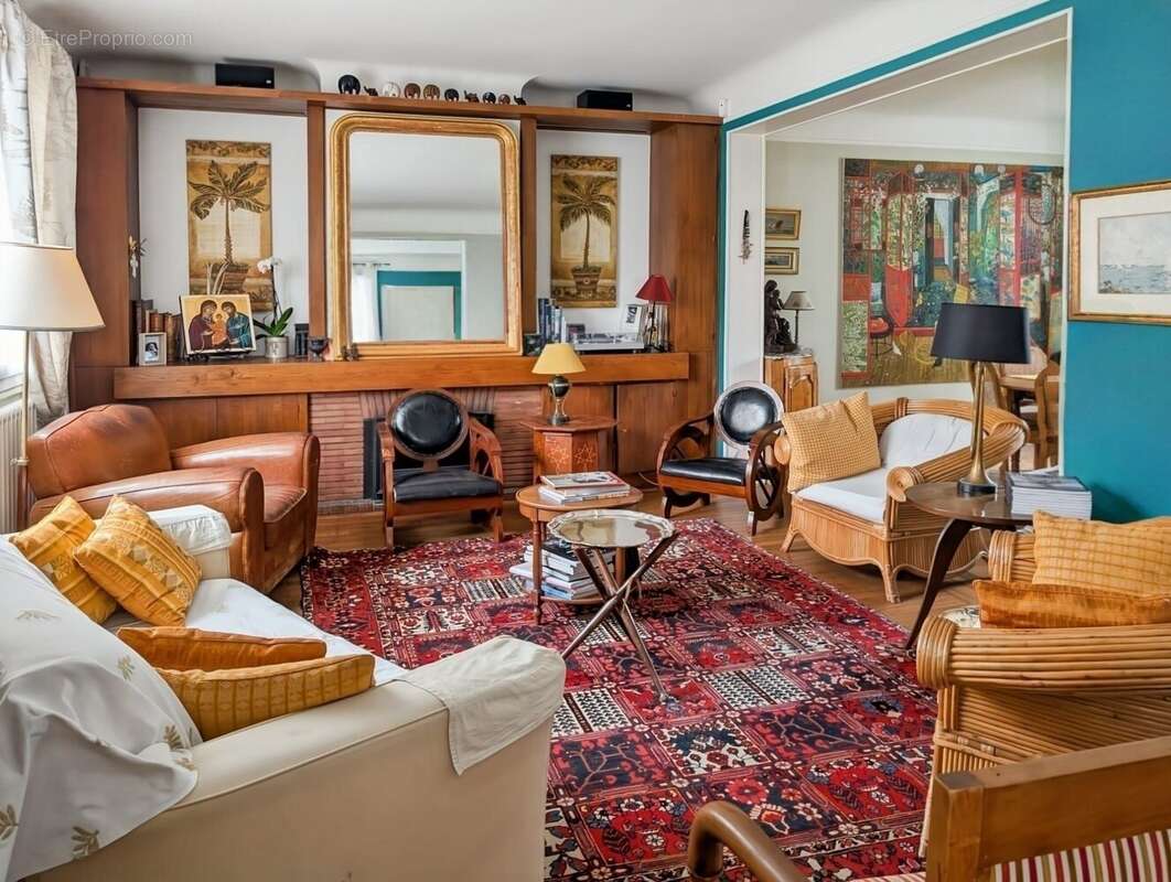 Maison à SAINT-CYR-L&#039;ECOLE