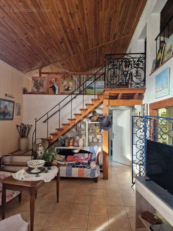 Maison à BOIS-DE-LA-PIERRE