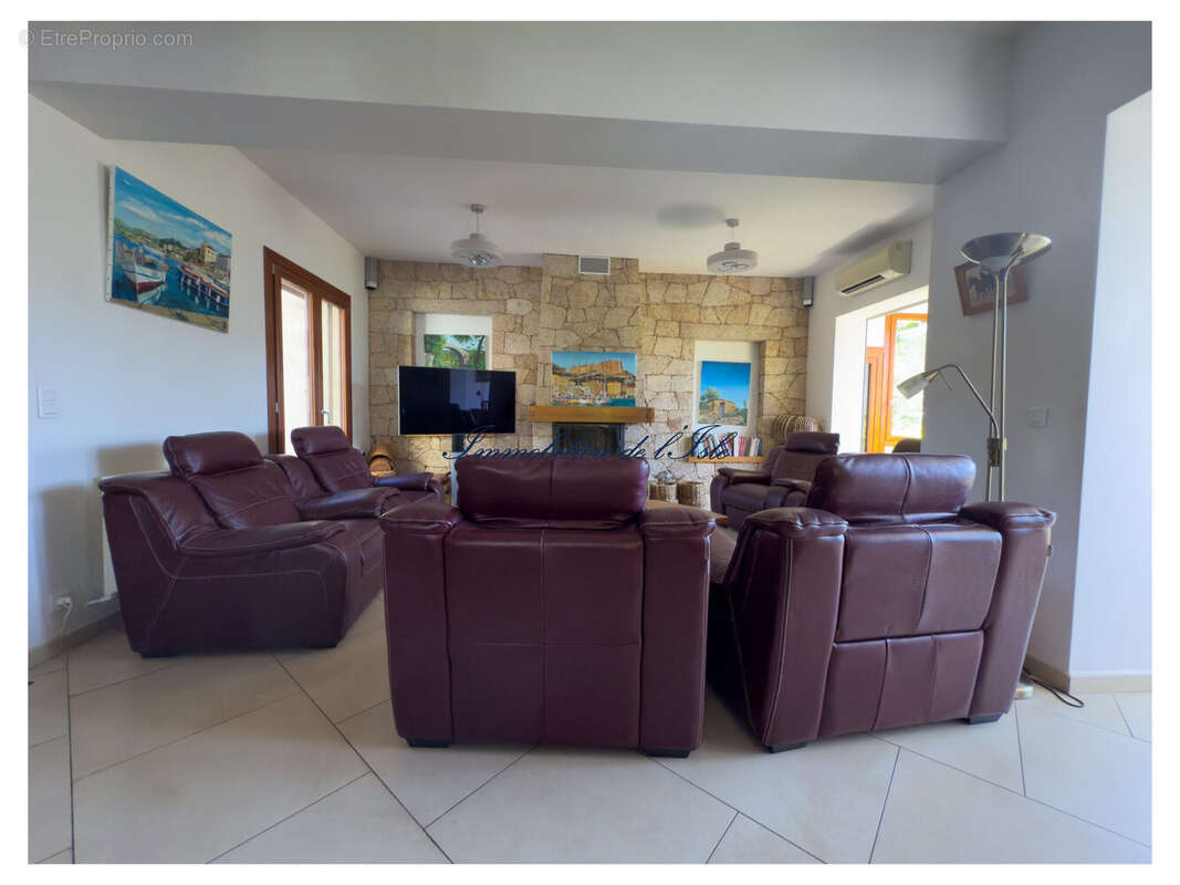 Maison à SAINTE-LUCIE-DE-TALLANO