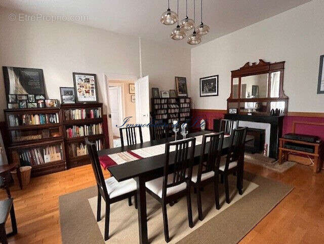 Maison à VILLEBOIS-LAVALETTE