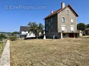 Maison à SAINT-CHELY-D&#039;APCHER