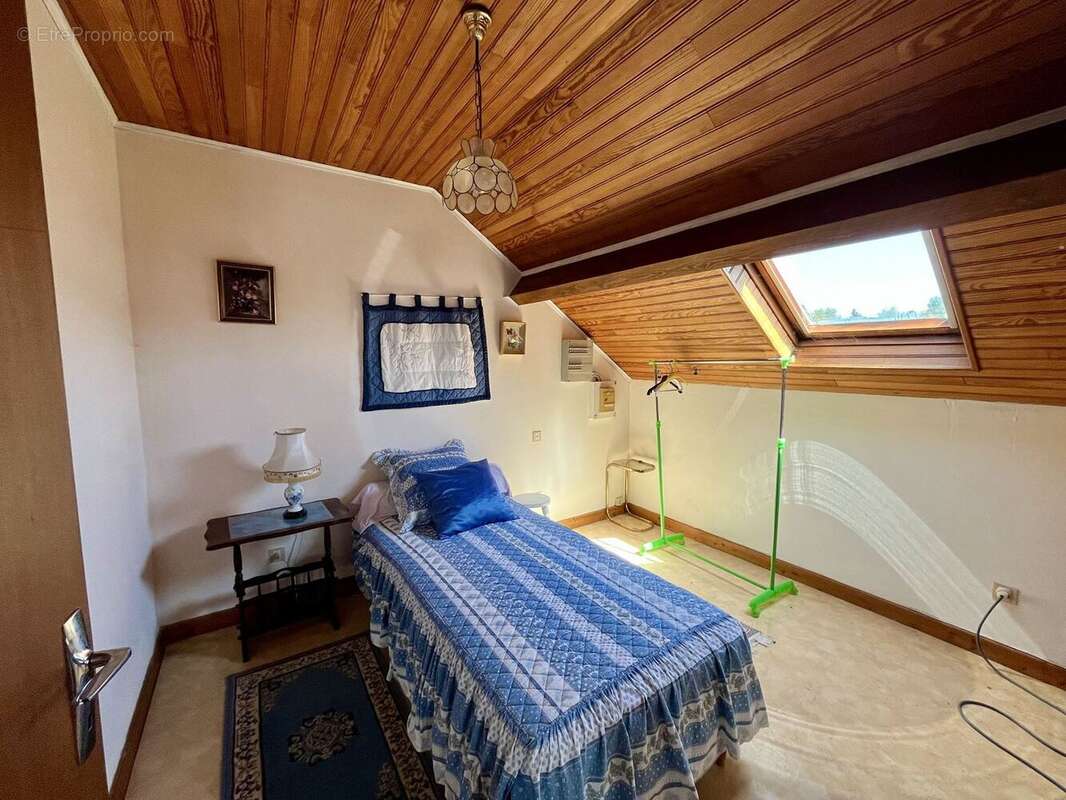 Maison à SAINT-CHELY-D&#039;APCHER