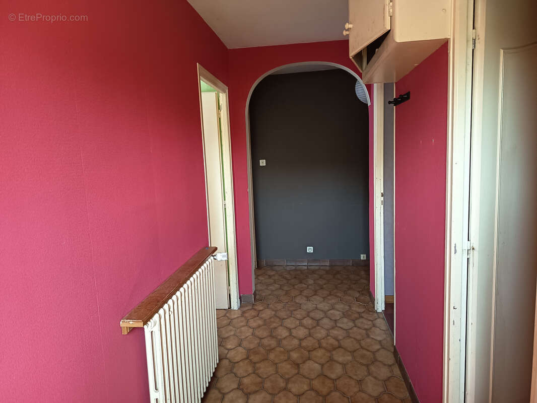 Maison à PLANCHER-BAS