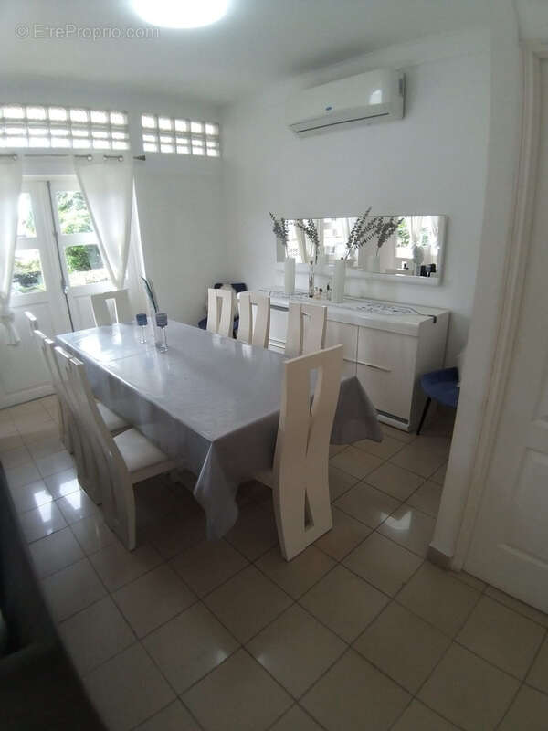 Appartement à CAYENNE