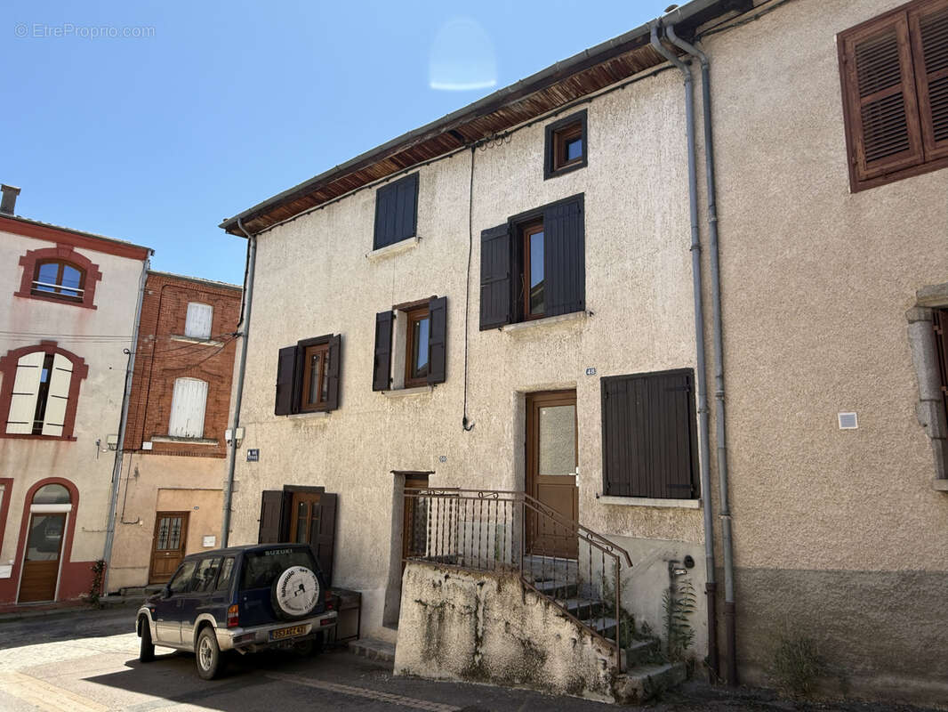 Appartement à SAINT-GERMAIN-LAVAL