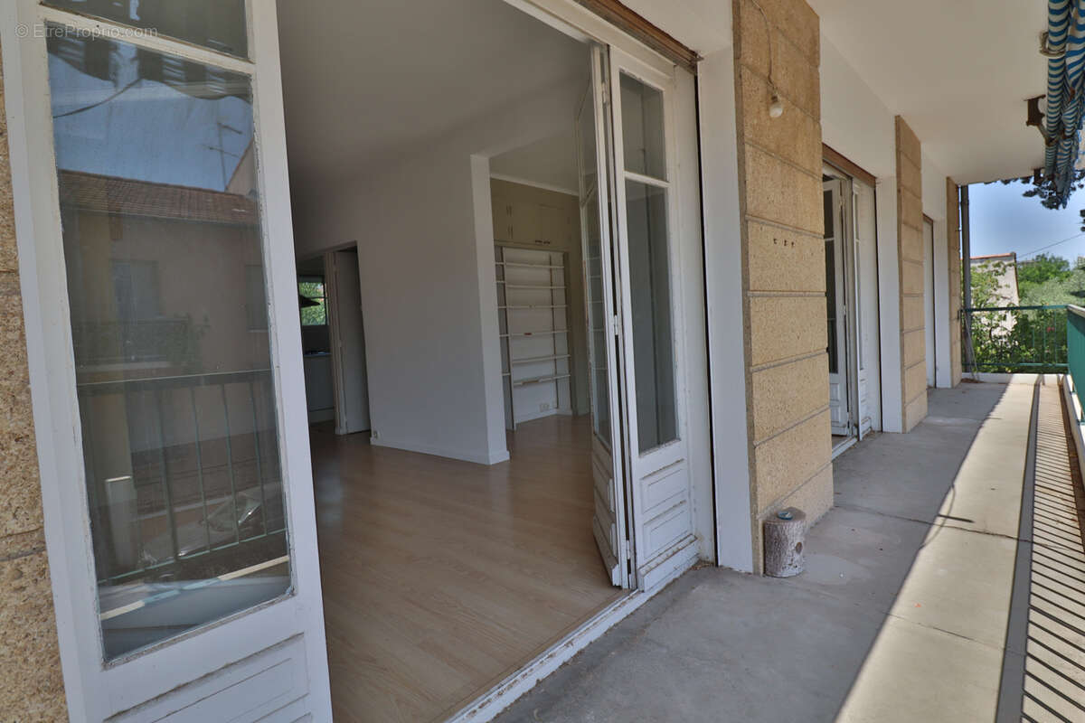 Appartement à NIMES