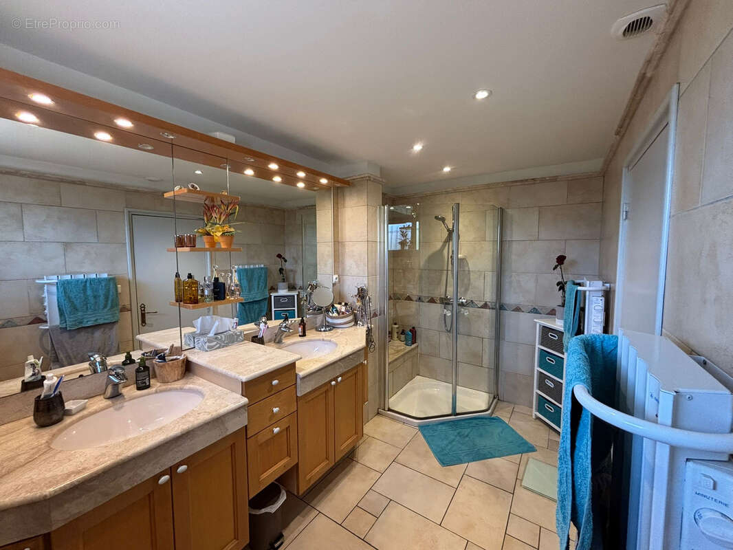 Maison à LABASTIDE-D&#039;ANJOU