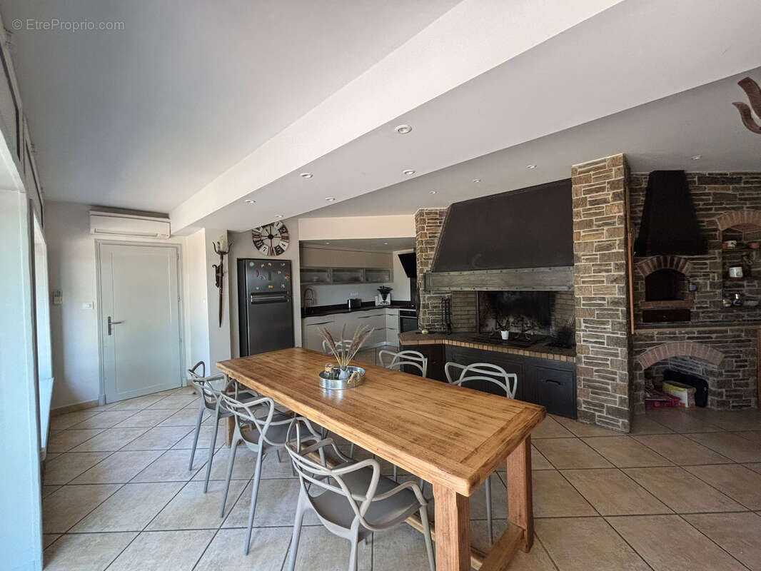 Maison à LABASTIDE-D&#039;ANJOU