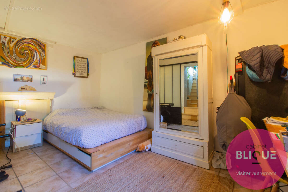 Maison à HOUDREVILLE