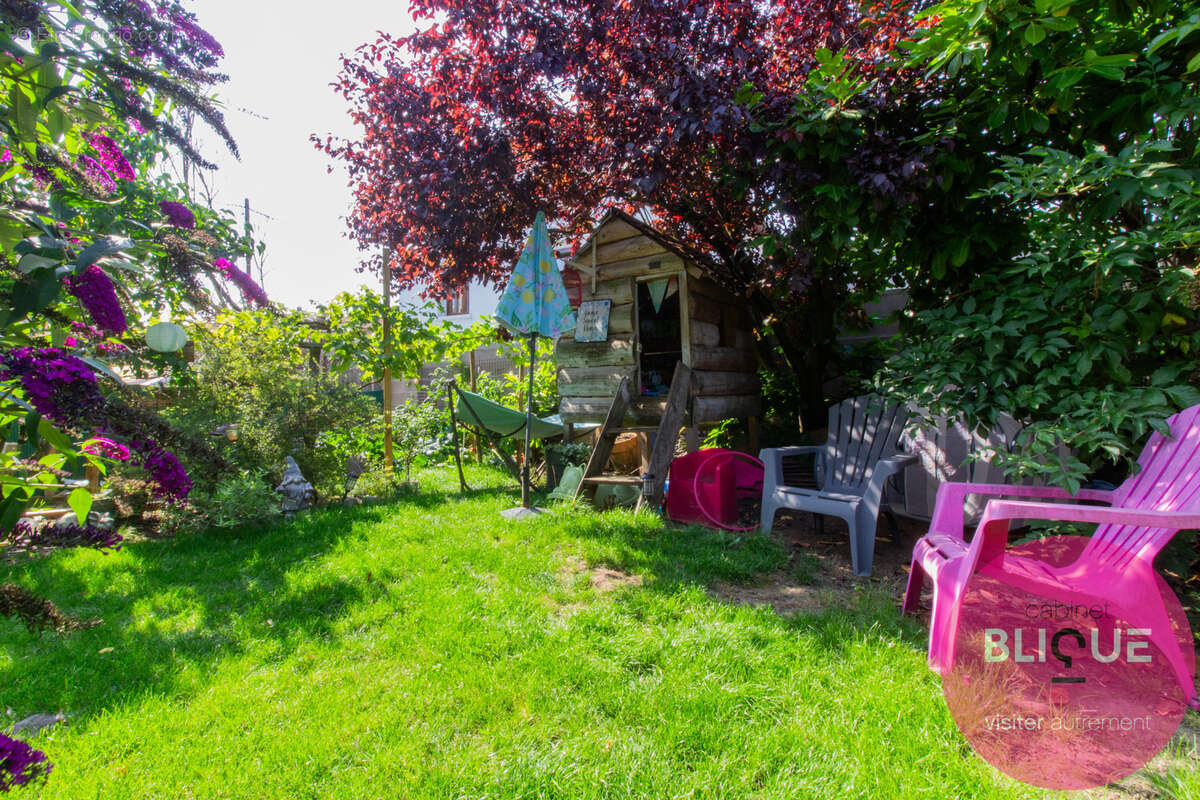 Maison à HOUDREVILLE