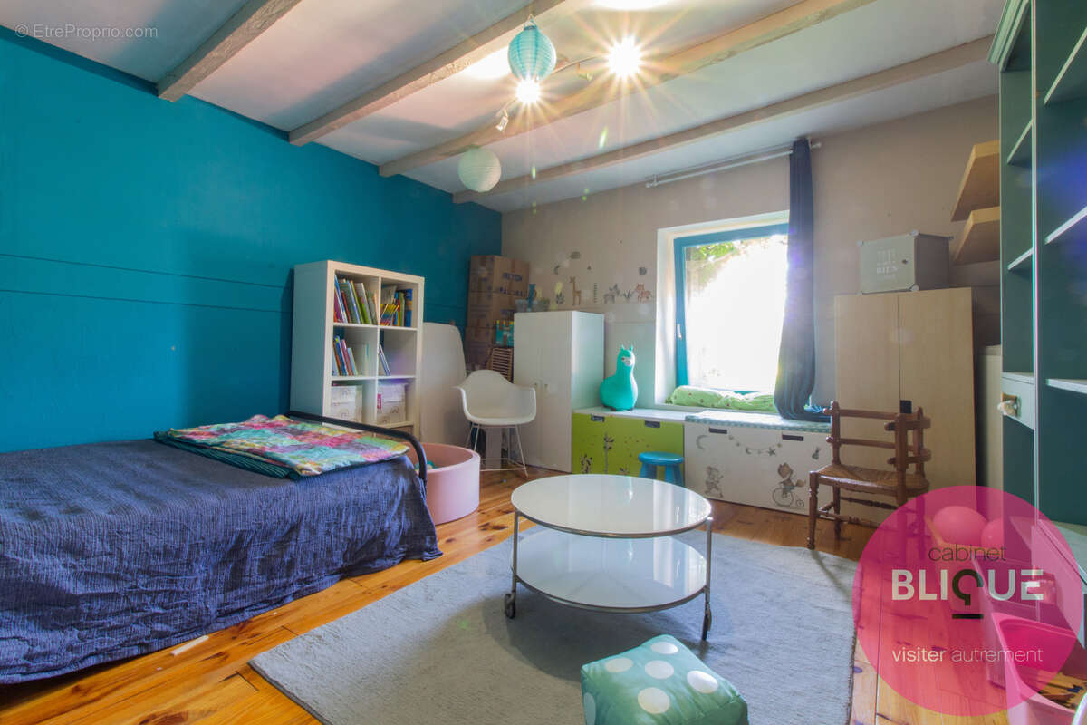 Maison à HOUDREVILLE