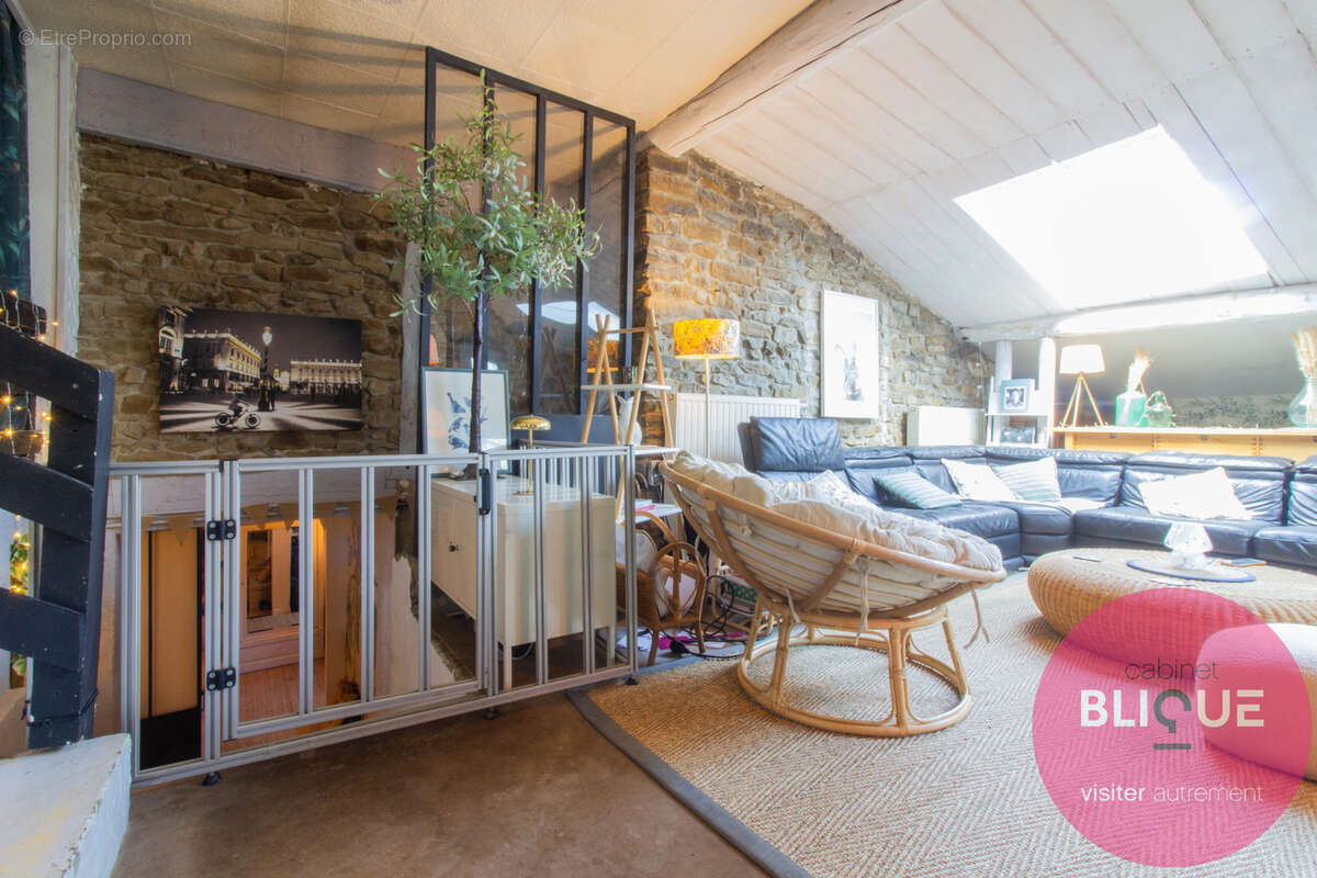 Maison à HOUDREVILLE