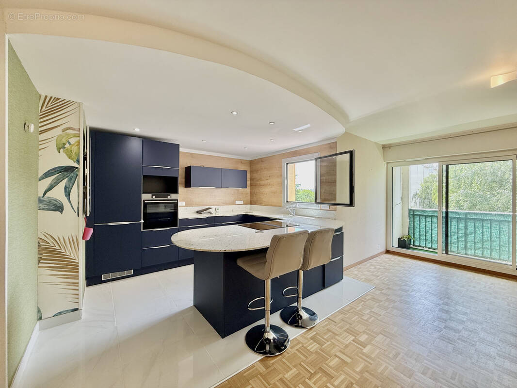 Appartement à LA RICHE