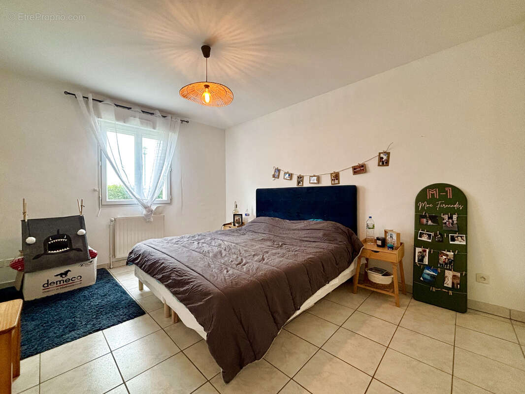 Maison à NOUAILLE-MAUPERTUIS